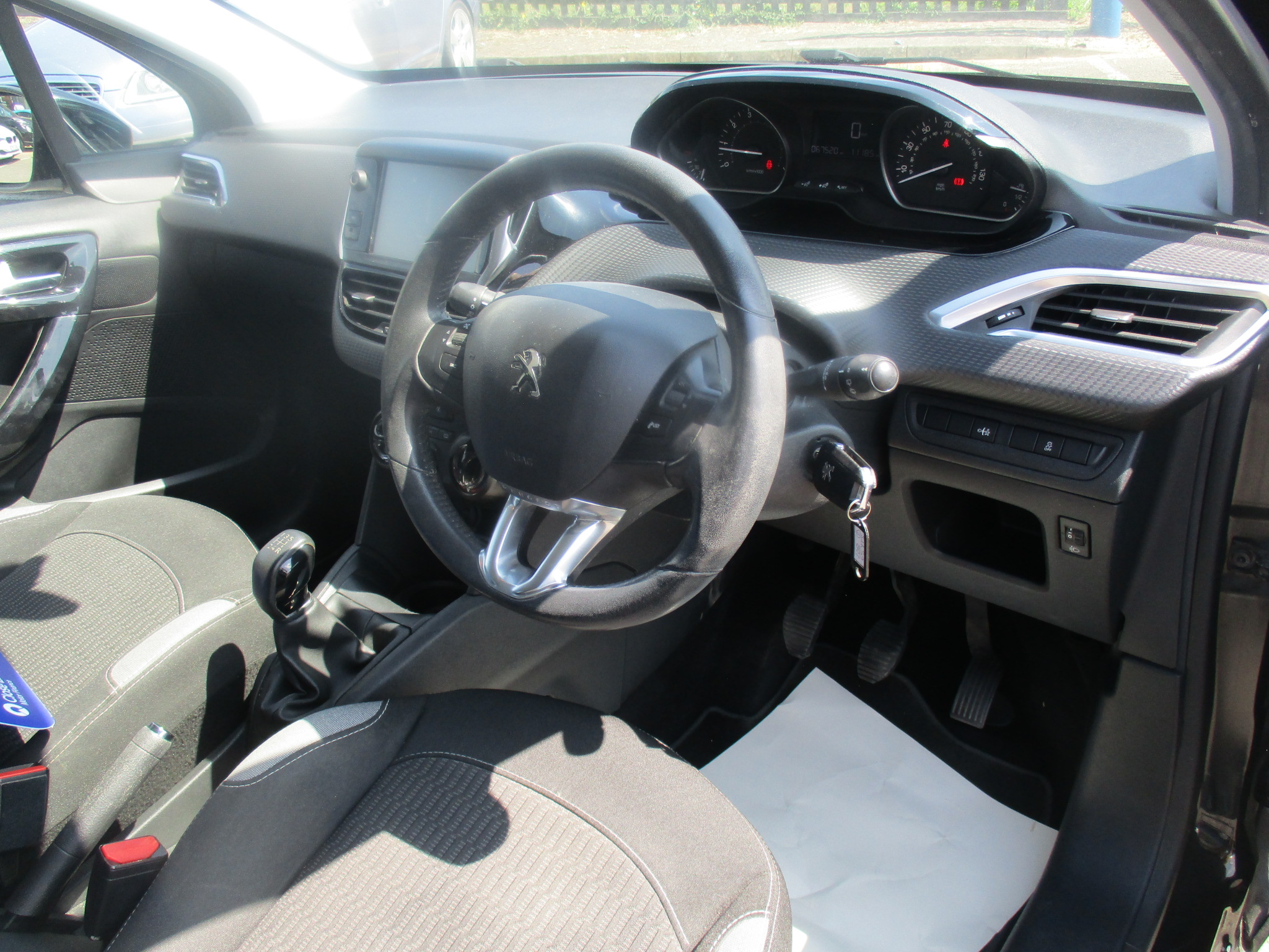 PEUGEOT 208 1.2 ACTIVE 2016